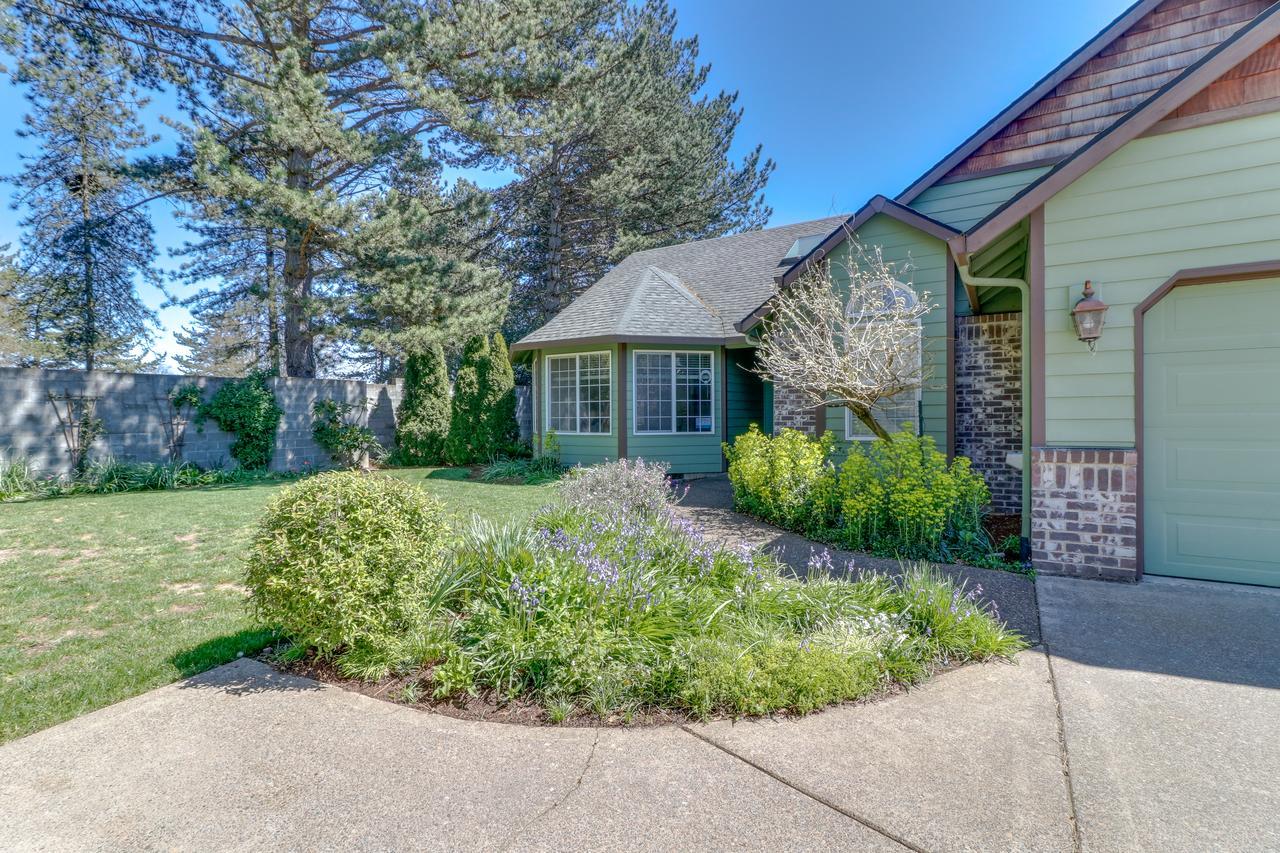 Green Cottage McMinnville Exterior foto
